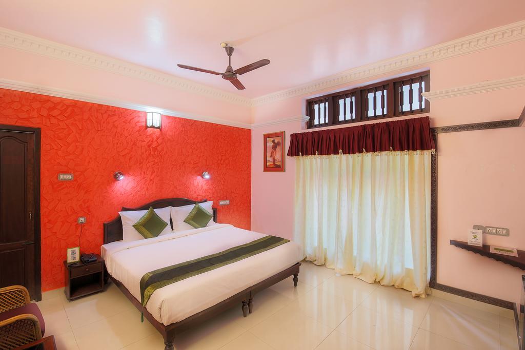 Treebo Moonlight Hotel Thiruvananthapuram Exterior photo